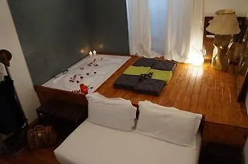 Jacuzzi Rooms Rome