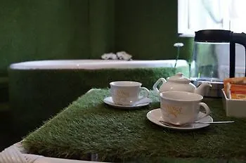 Jacuzzi Rooms Rome 2*,  Italy